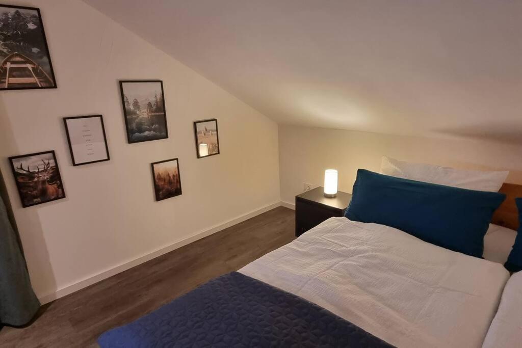 Capa Ferienwohnung Pfalz Neustadt an der Weinstraße Exterior foto